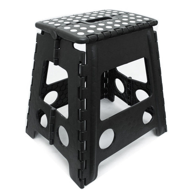 Compact foldable design for easy storage