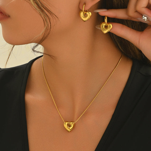 Adjustable gold heart necklace chain