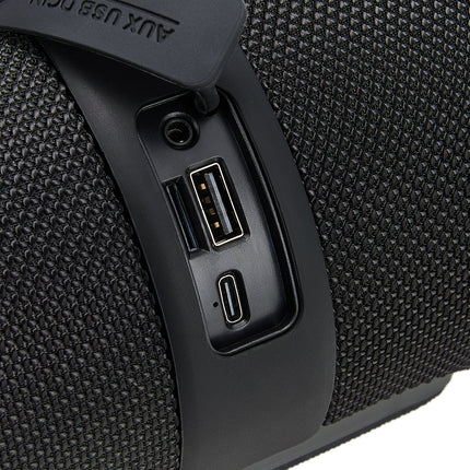 MicroSD card slot of Maplin V5 speaker