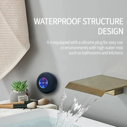 Portable waterproof speaker for outdoor use