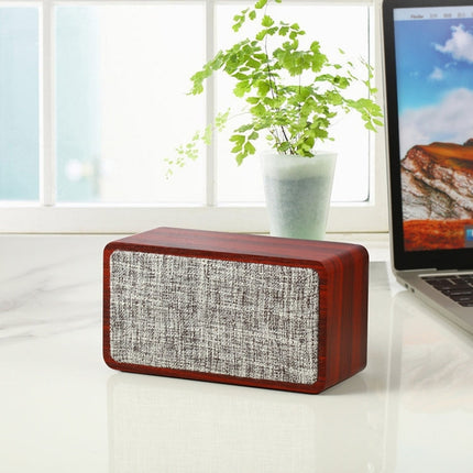 Q2 Bluetooth speaker front view